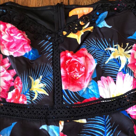 Floral Romper Off Shoulder - Picture 8 of 8